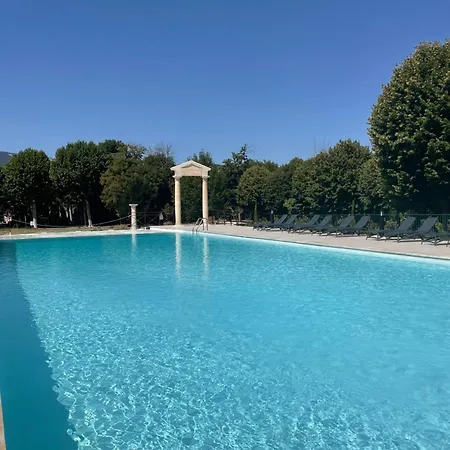 Le 24 Du Chateau *